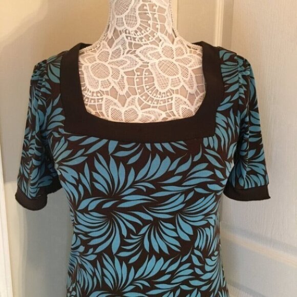 Speechless Tie Back Floral Short Sleeve Dress - Picture 2 of 4